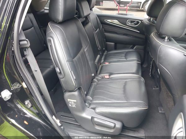 2019 INFINITI QX60 LUXE — I8
