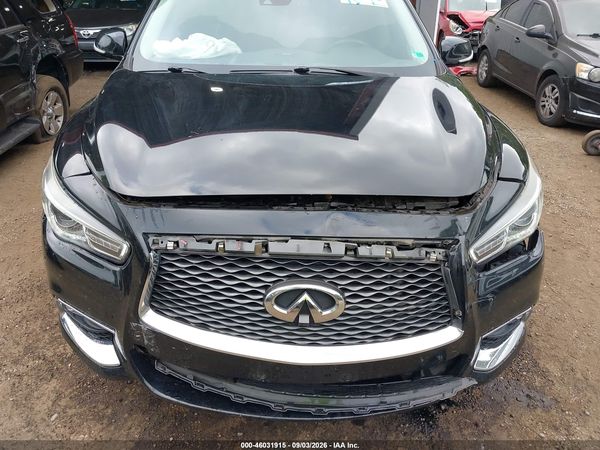 2019 INFINITI QX60 LUXE — I10