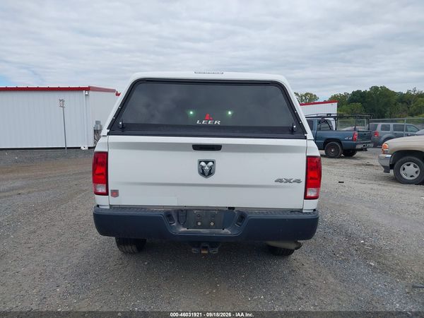 2020 RAM 1500 CLASSIC TRADESMAN  4X4 6'4 BOX — I119