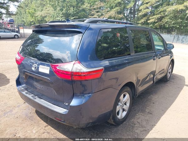2020 TOYOTA SIENNA LE — I4