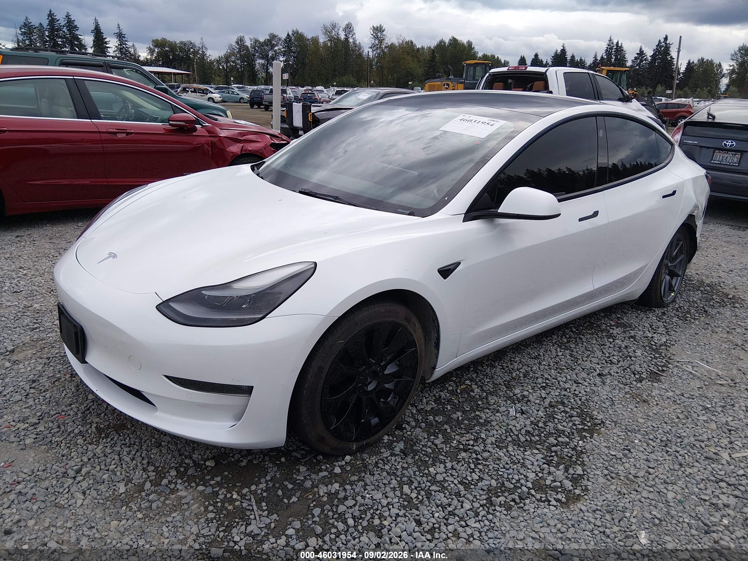 2022 TESLA MODEL 3 — I2