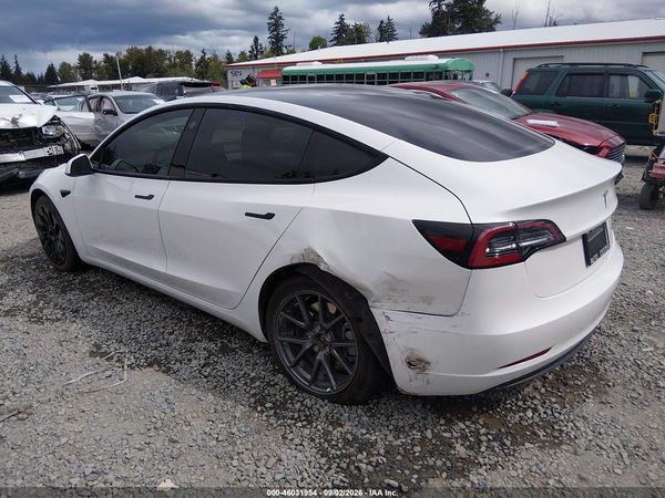 2022 TESLA MODEL 3 — I3