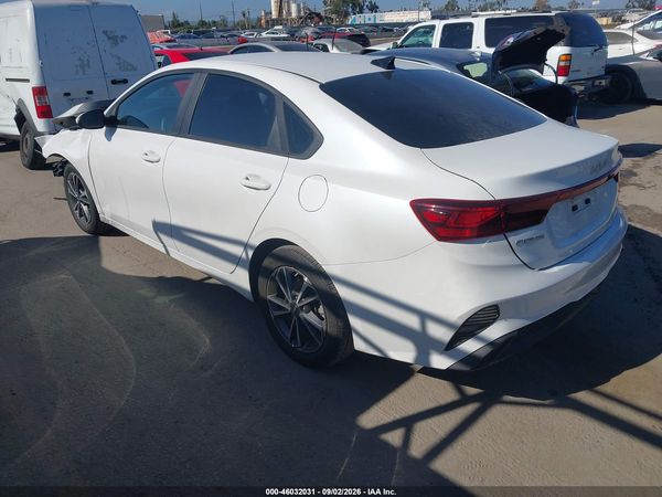 2023 KIA FORTE LXS — I3