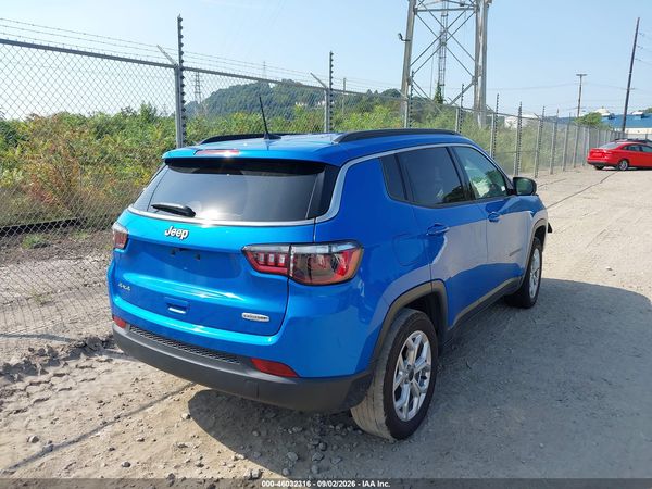 2025 JEEP COMPASS LATITUDE 4X4 — I4