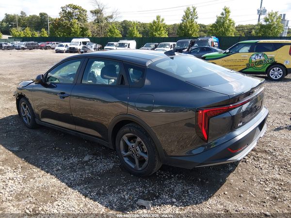 2025 KIA K4 LXS — I3
