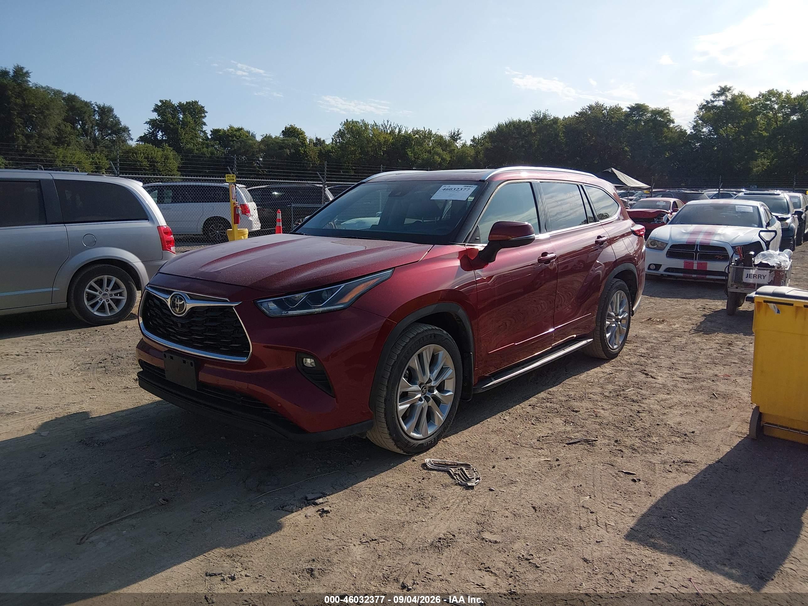 2022 TOYOTA HIGHLANDER LIMITED — I2