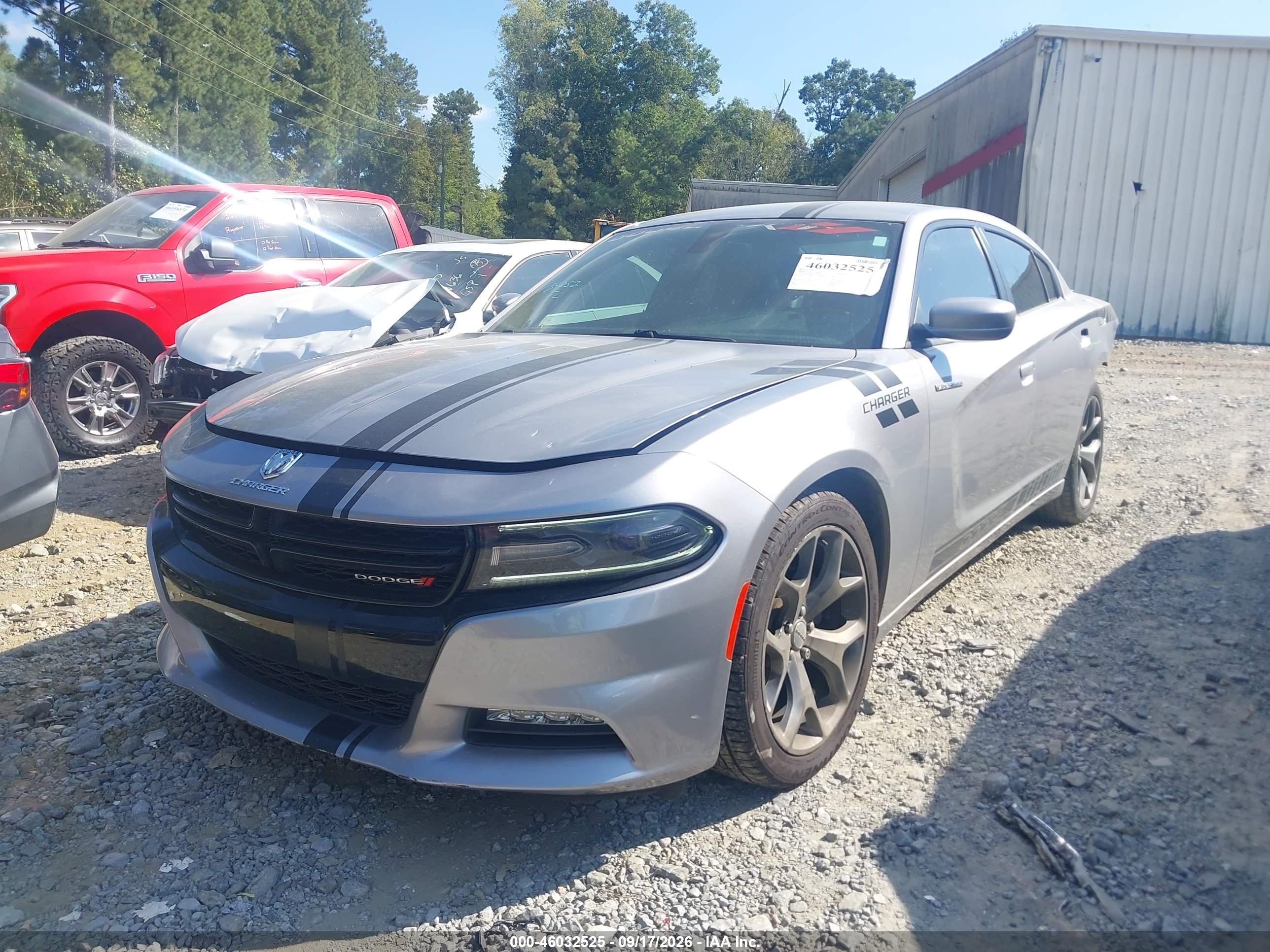 2016 DODGE CHARGER SXT — I2