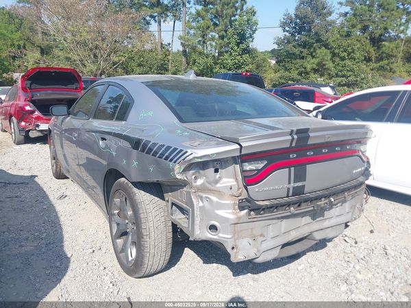 2016 DODGE CHARGER SXT — I3