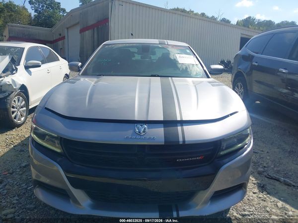 2016 DODGE CHARGER SXT — I115