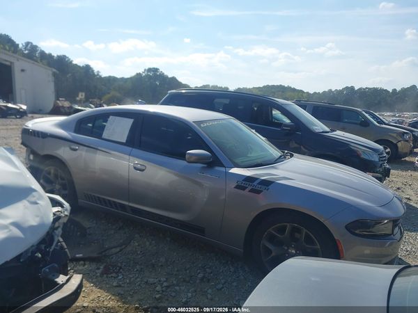 2016 DODGE CHARGER SXT — I116