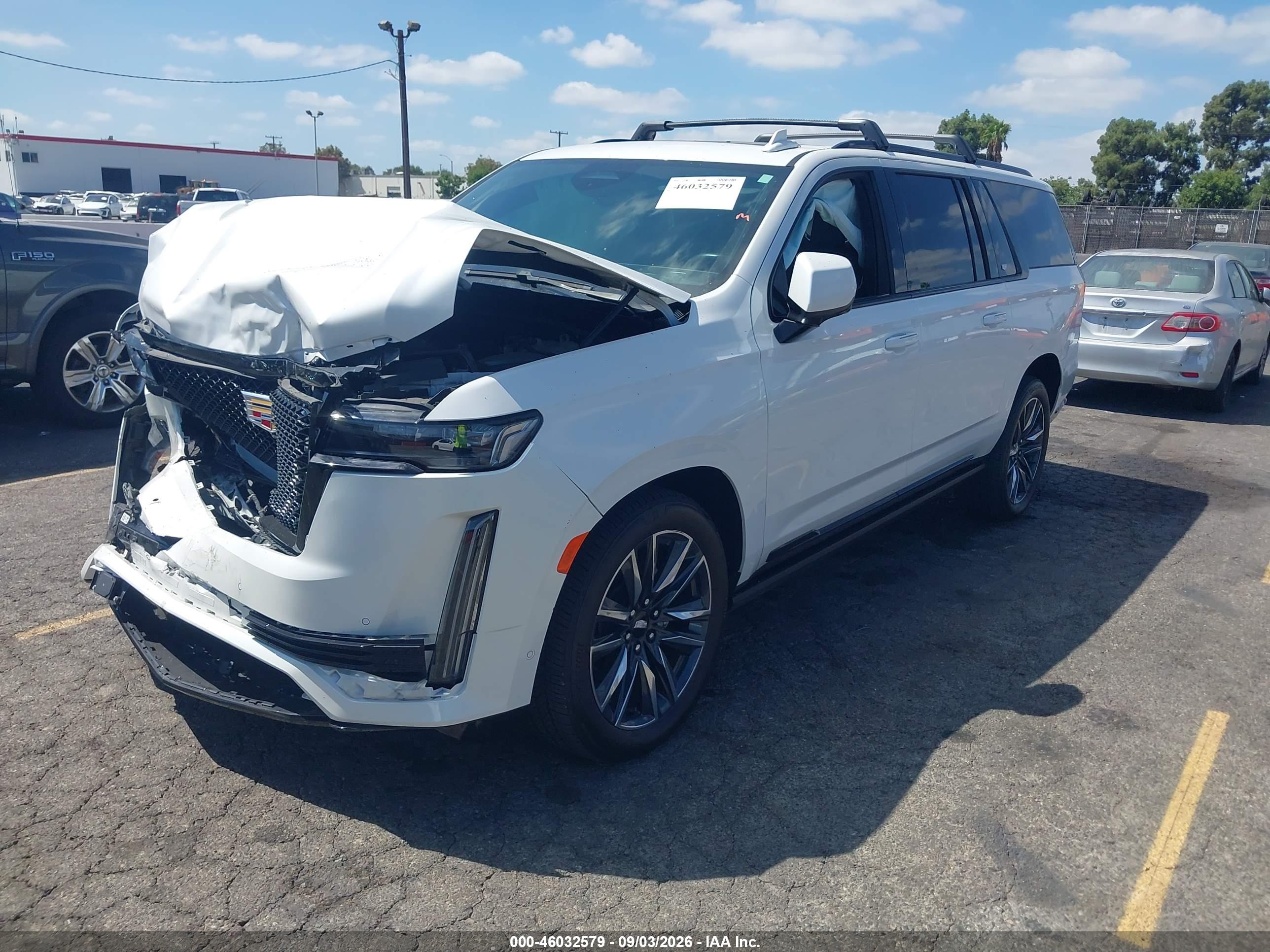 2023 CADILLAC ESCALADE ESV 4WD SPORT PLATINUM — I2