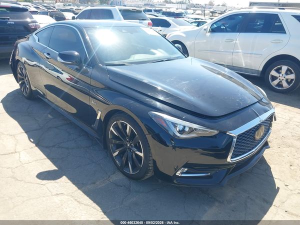 2020 INFINITI Q60 LUXE — I1