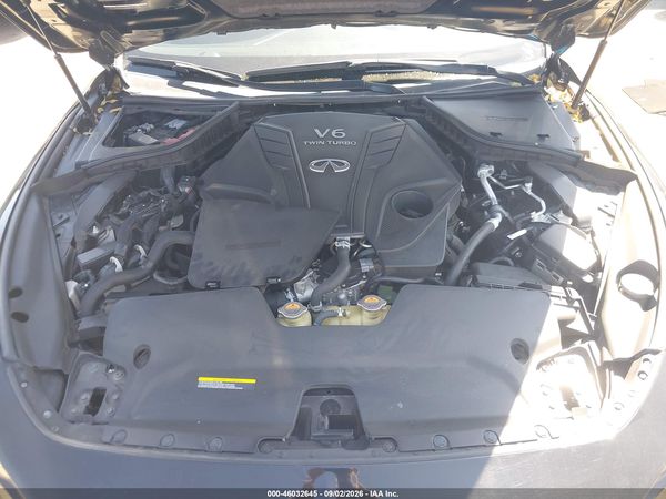 2020 INFINITI Q60 LUXE — I10