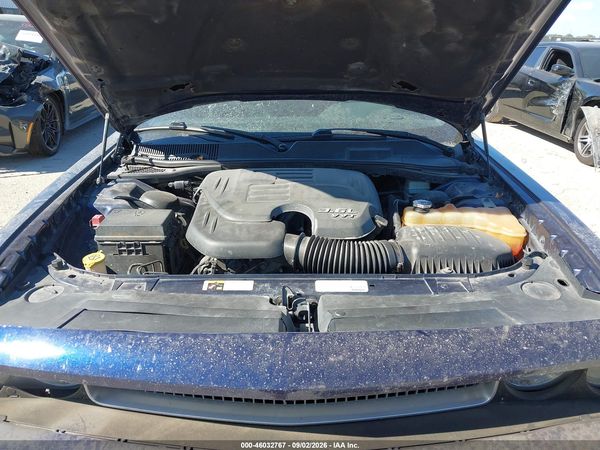 2014 DODGE CHALLENGER SXT PLUS — I10