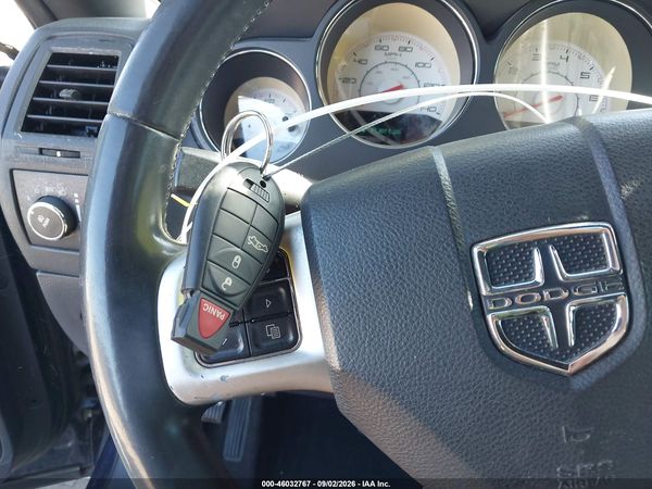 2014 DODGE CHALLENGER SXT PLUS — I11