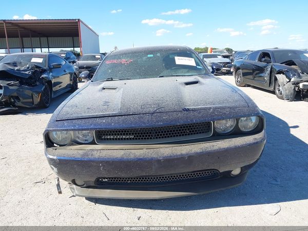 2014 DODGE CHALLENGER SXT PLUS — I115