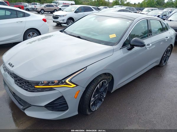 2022 KIA K5 — I2