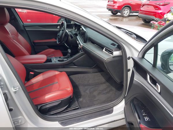 2022 KIA K5 GT-LINE — I5
