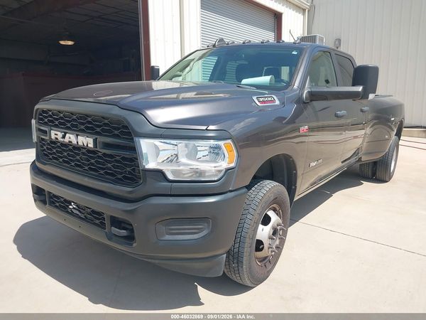 2020 RAM 3500 TRADESMAN  4X4 8' BOX