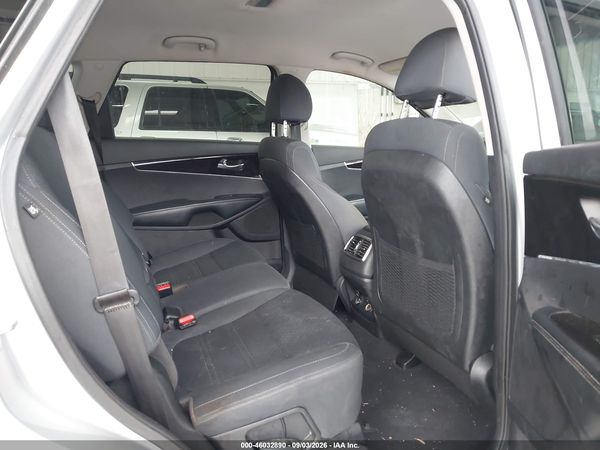 2018 KIA SORENTO 3.3L LX — I8