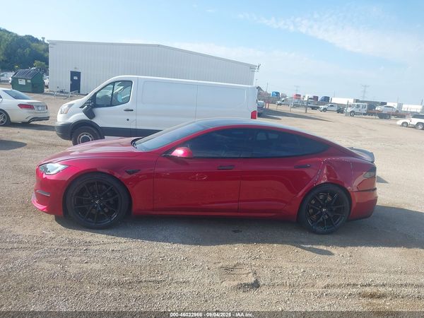 2023 TESLA MODEL S — I117