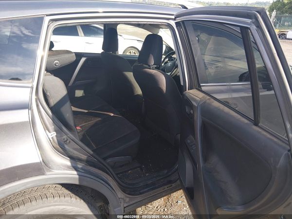 2016 TOYOTA RAV4 LE — I8
