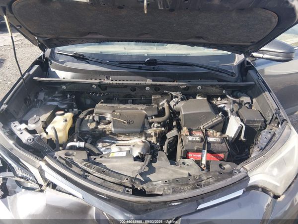 2016 TOYOTA RAV4 LE — I10