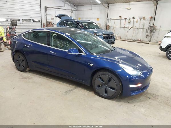 2020 TESLA MODEL 3 — I1