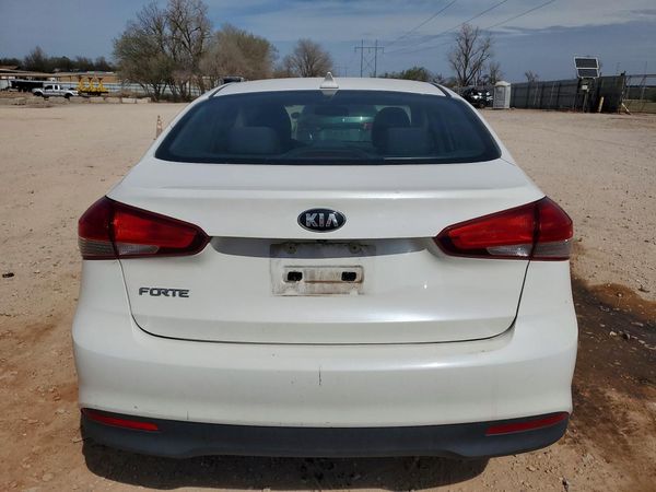 2018 KIA FORTE