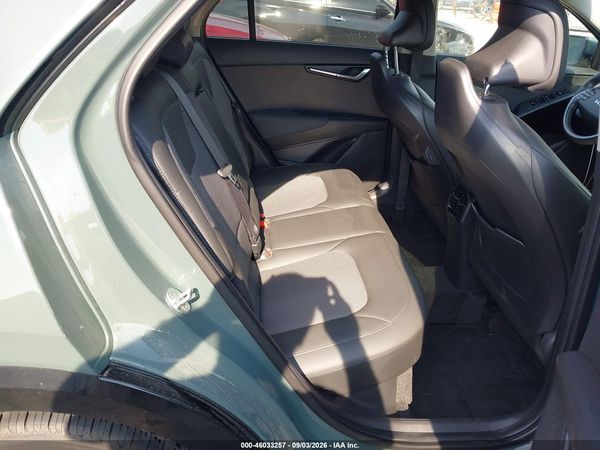 2023 KIA NIRO EX TOURING — I8