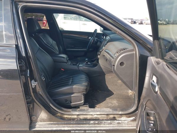 2014 CHRYSLER 300 300S — I5