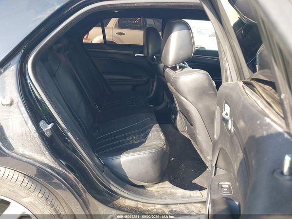 2014 CHRYSLER 300 300S — I8