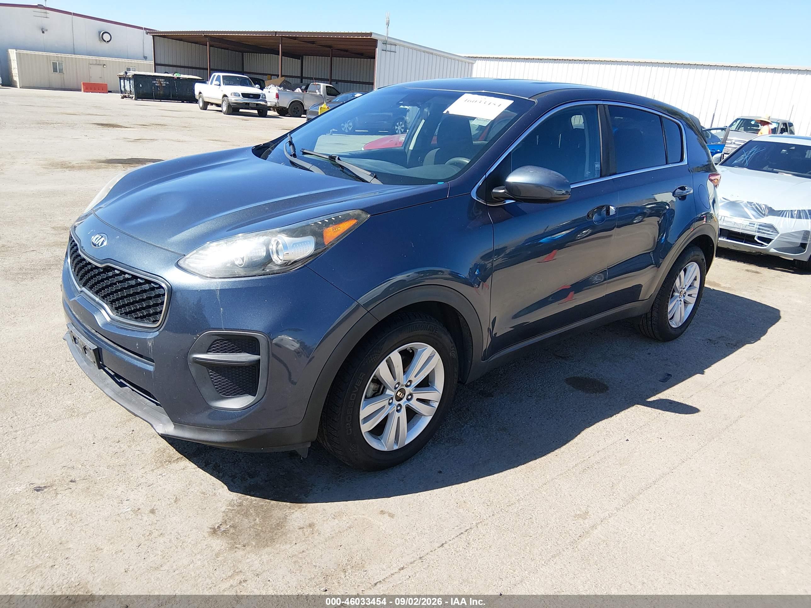 2018 KIA SPORTAGE LX — I2