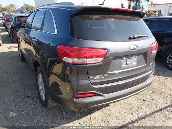 2016 KIA SORENTO 2.4L LX — I3