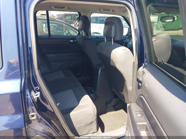 2016 JEEP PATRIOT SPORT — I8