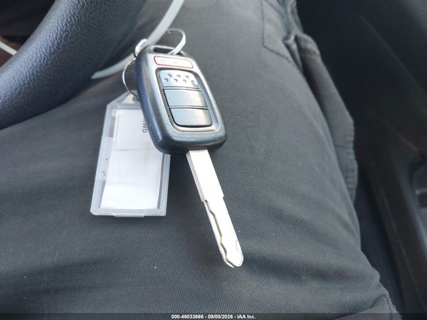 2014 HONDA CR-V LX — I11