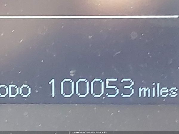 2017 TOYOTA SIENNA LE 8 PASSENGER — I118
