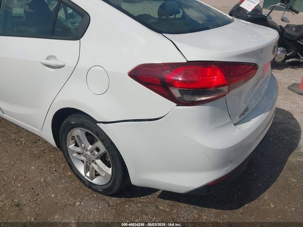 2017 KIA FORTE LX — I6