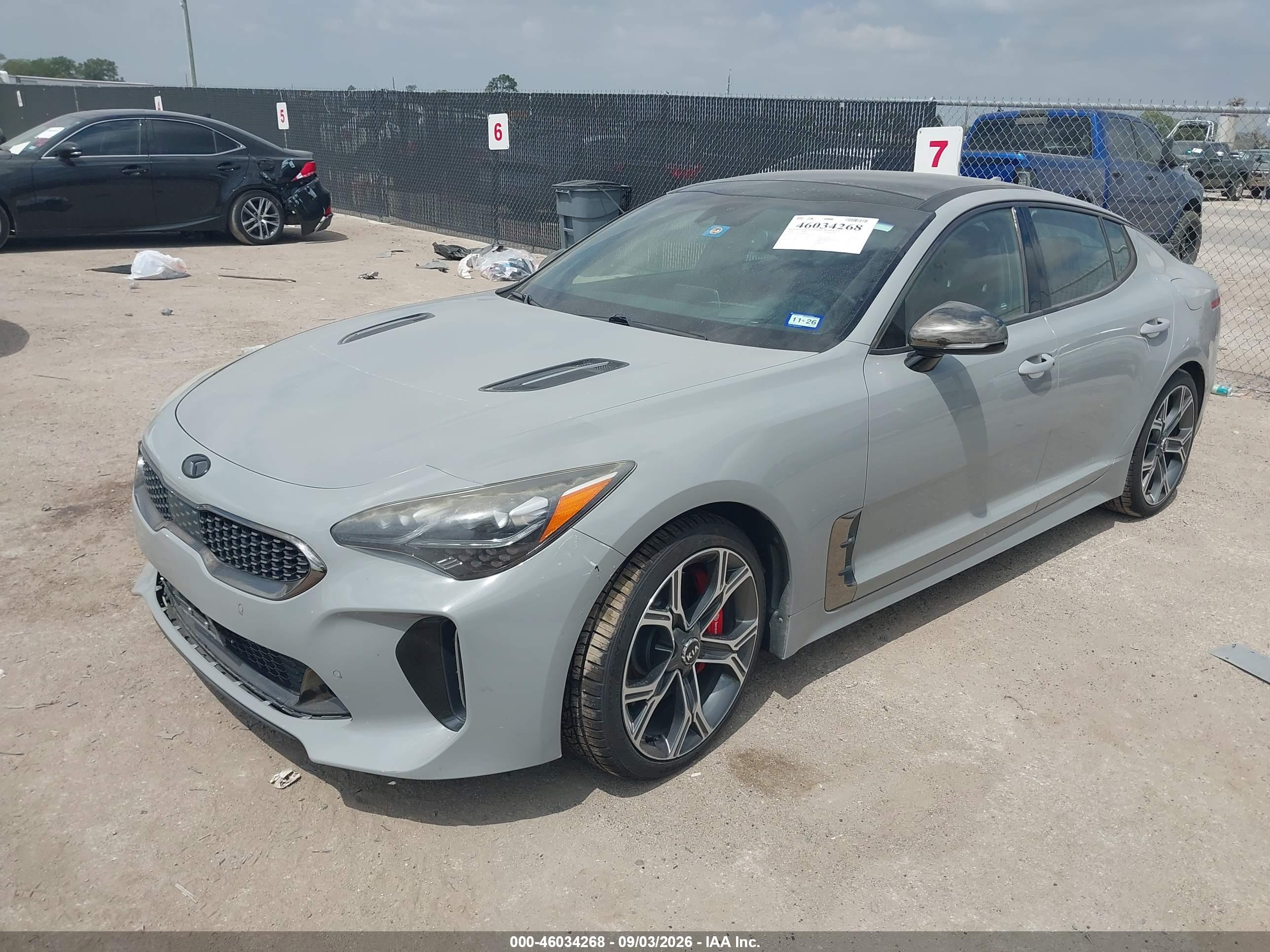 2018 KIA STINGER GT2 — I2
