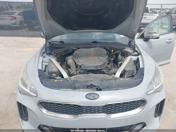 2018 KIA STINGER GT2 — I10