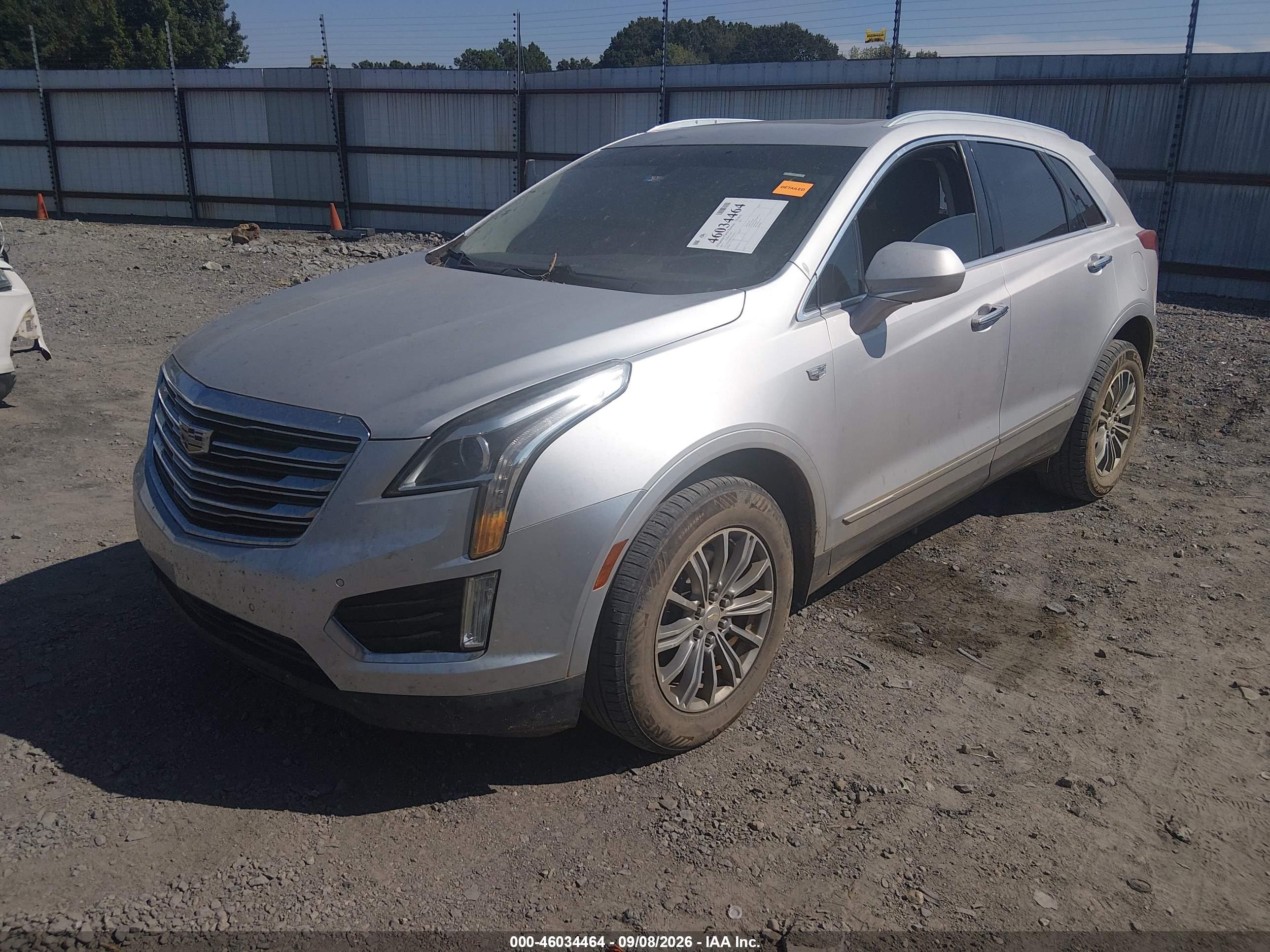 2017 CADILLAC XT5 LUXURY — I2