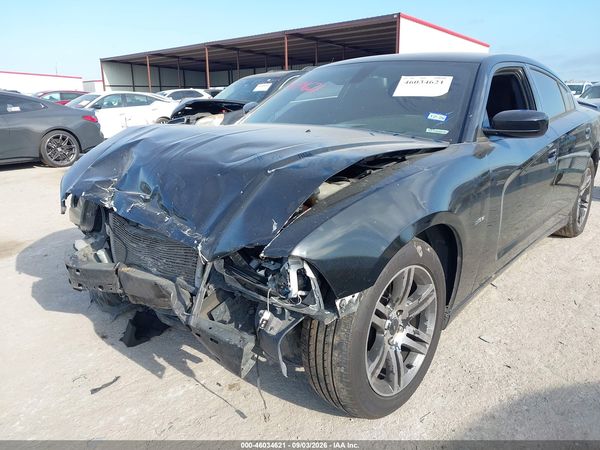 2013 DODGE CHARGER R/T — I6