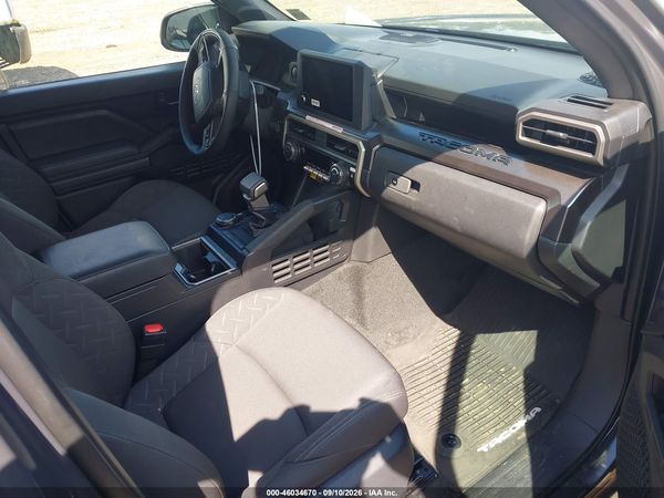 2025 TOYOTA TACOMA SR5 — I5