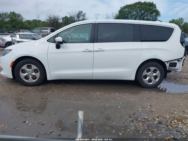 2017 CHRYSLER PACIFICA LX