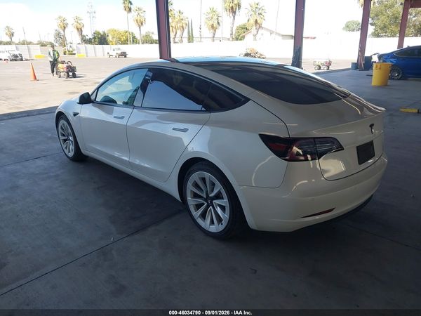2021 TESLA MODEL 3 — I3