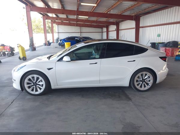 2021 TESLA MODEL 3 — I117