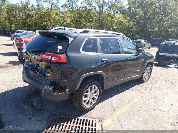 2018 JEEP CHEROKEE LATITUDE FWD — I4