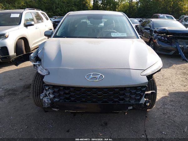 2022 HYUNDAI KONA SE — I115