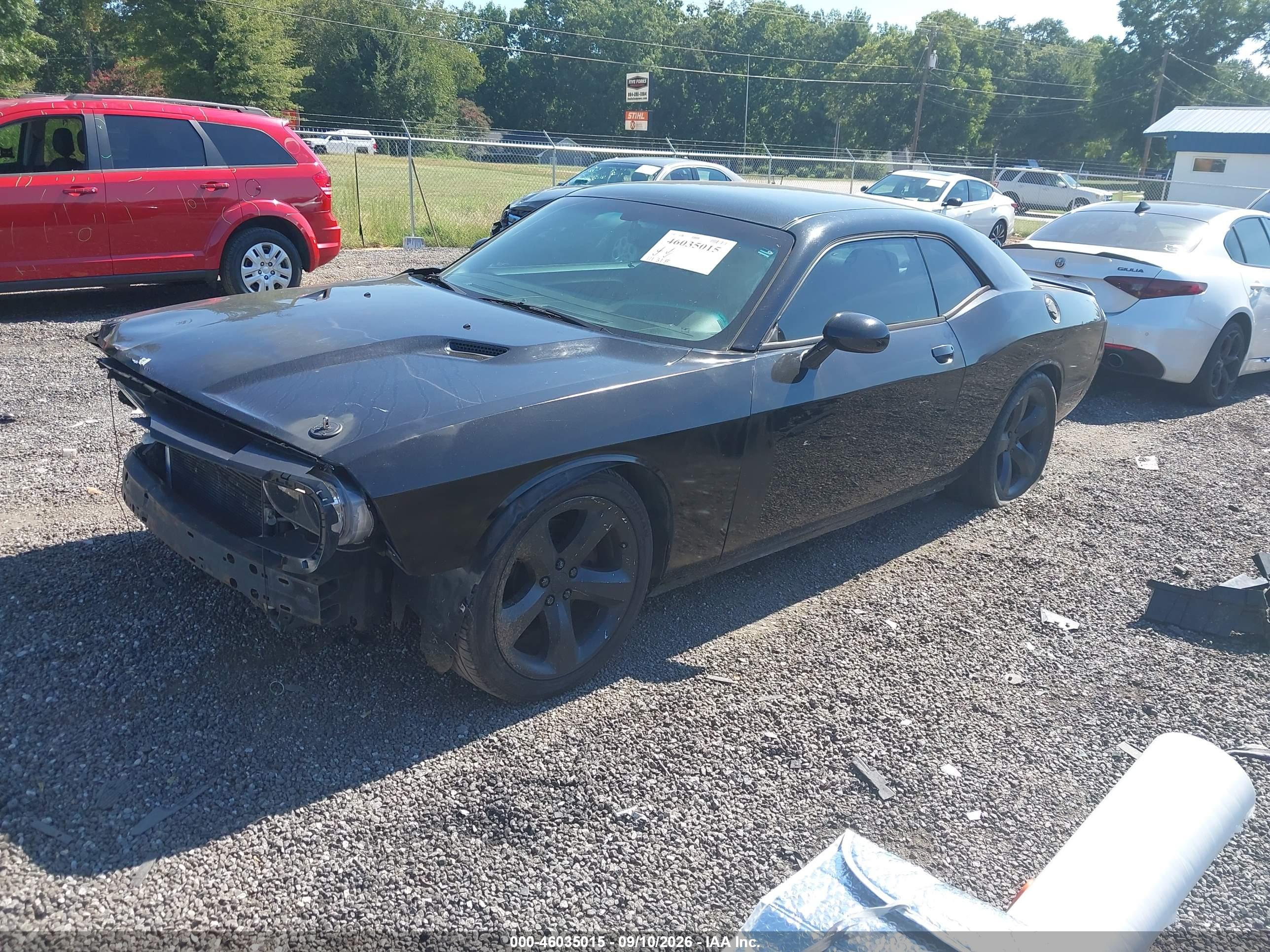 2013 DODGE CHALLENGER R/T — I2