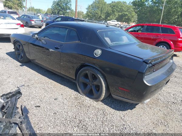 2013 DODGE CHALLENGER R/T — I3